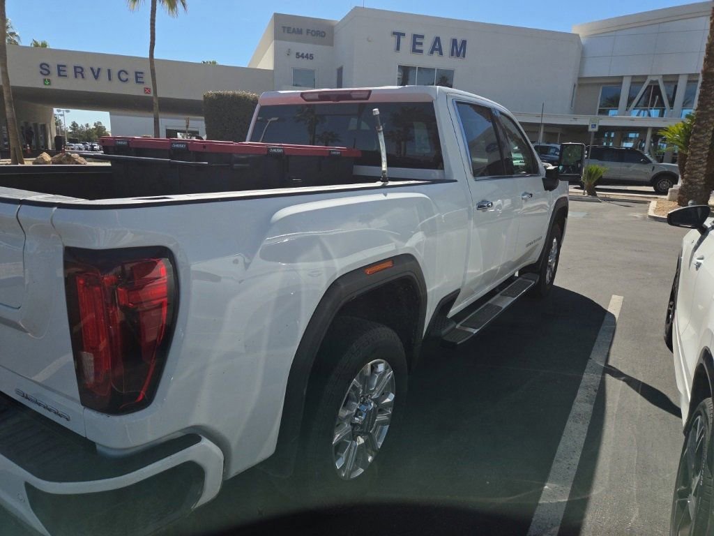 Used 2023 GMC Sierra 2500 Denali image 3