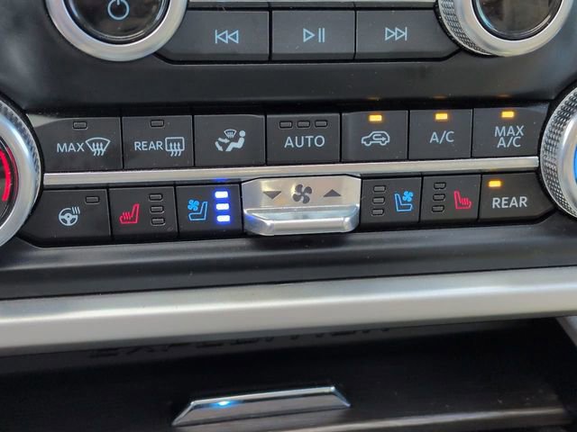 Certified 2024 Ford Expedition Limited image 26