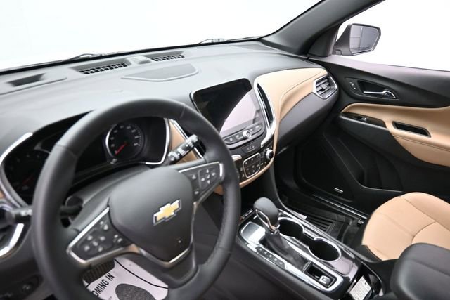 Used 2024 Chevrolet Equinox Premier FWD image 24