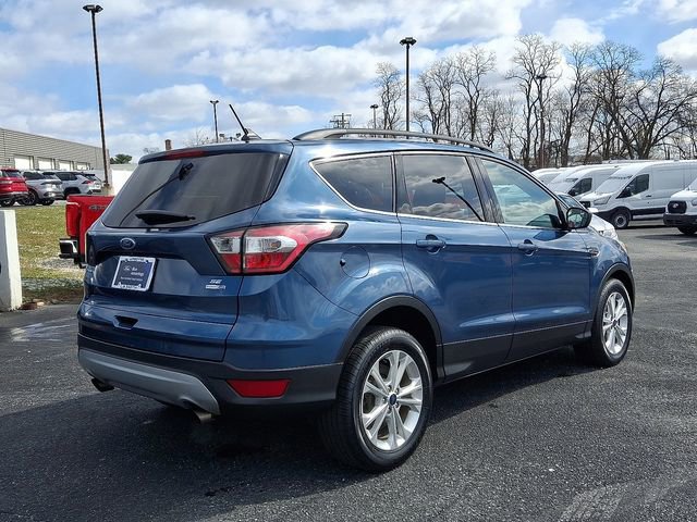 Certified 2018 Ford Escape SE w/ SE Sync 3 Package image 4
