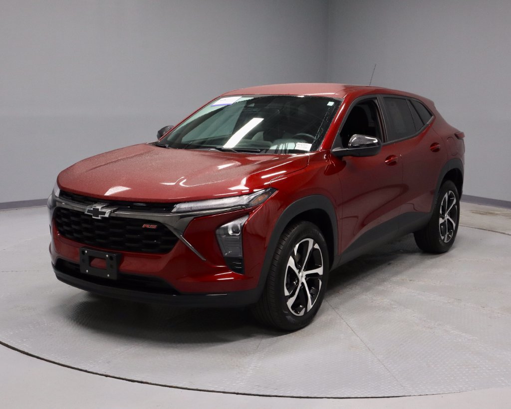 Used 2024 Chevrolet Trax RS w/ Driver Confidence Package FWD image 7