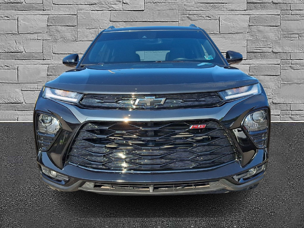Used 2022 Chevrolet TrailBlazer RS w/ Sun and Liftgate Package AWD/4WD image 3