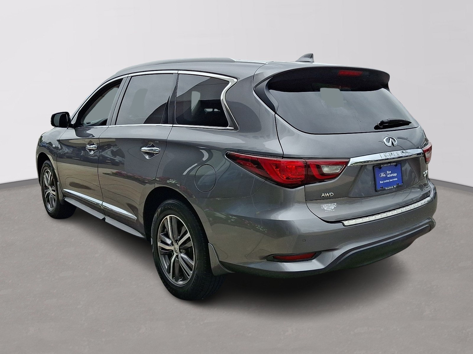 Used 2019 INFINITI QX60 Luxe w/ Essential Package AWD/4WD image 4