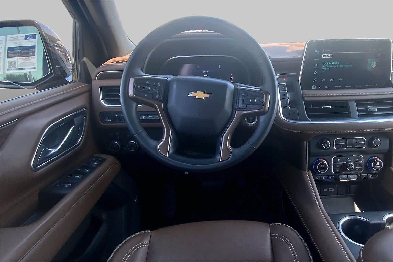 Used 2023 Chevrolet Tahoe High Country w/ Premium Package 2 AWD/4WD image 6