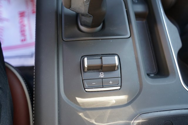 Used 2025 GMC Sierra 1500 Denali Ultimate image 19