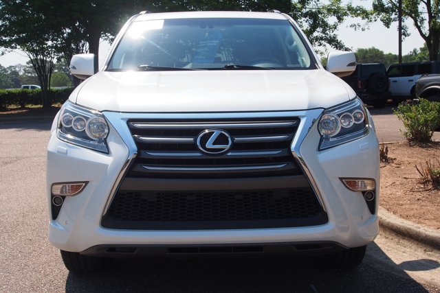 Used 2018 Lexus GX 460 Premium w/ Premium Package AWD/4WD image 2