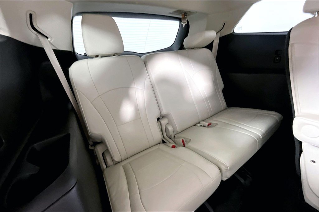 Used 2024 Buick Enclave Essence w/ Technology Package FWD image 28