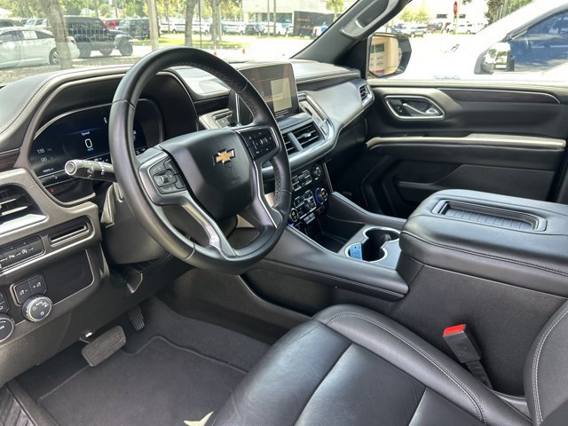 Used 2024 Chevrolet Suburban LT AWD/4WD image 18