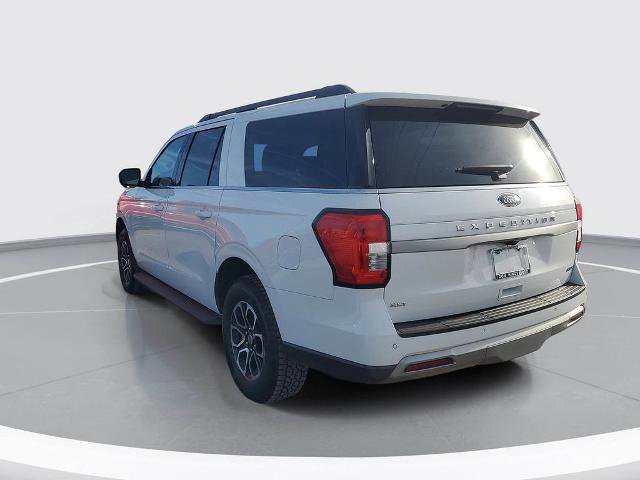 Certified 2024 Ford Expedition Max XLT image 3