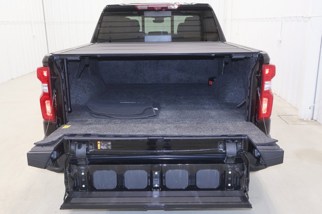 Used 2022 Chevrolet Silverado 1500 High Country w/ High Country Premium Package image 41