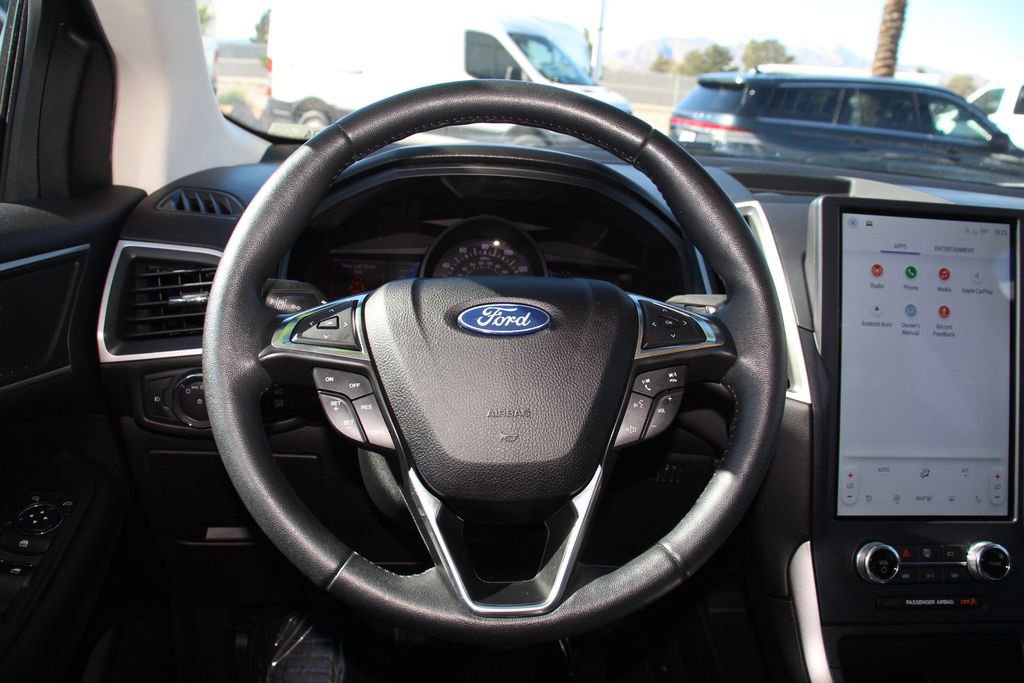 Certified 2022 Ford Edge SEL w/ Convenience Package image 16