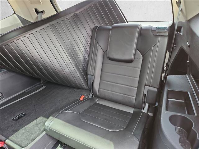 Used 2023 Volkswagen Atlas SEL Premium AWD/4WD image 22
