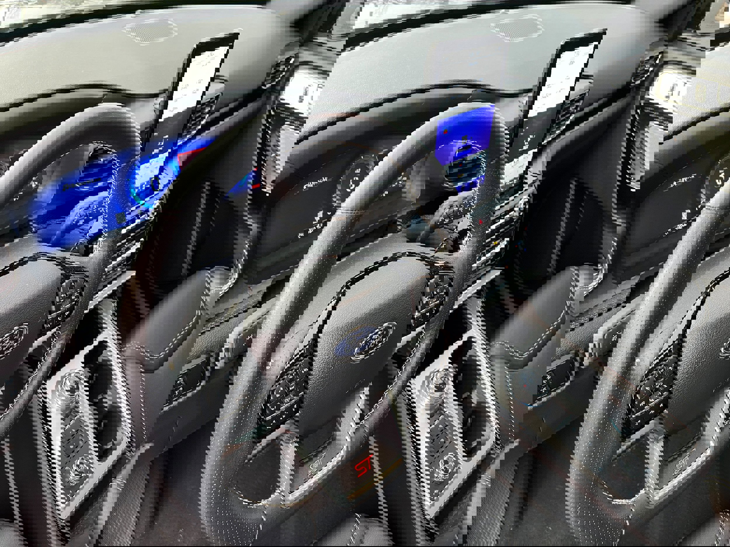 Certified 2023 Ford Explorer ST w/ Equipment Group 401A image 9