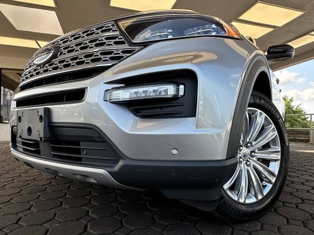 Certified 2024 Ford Explorer Limited w/ Limited Technology Package AWD/4WD image 35