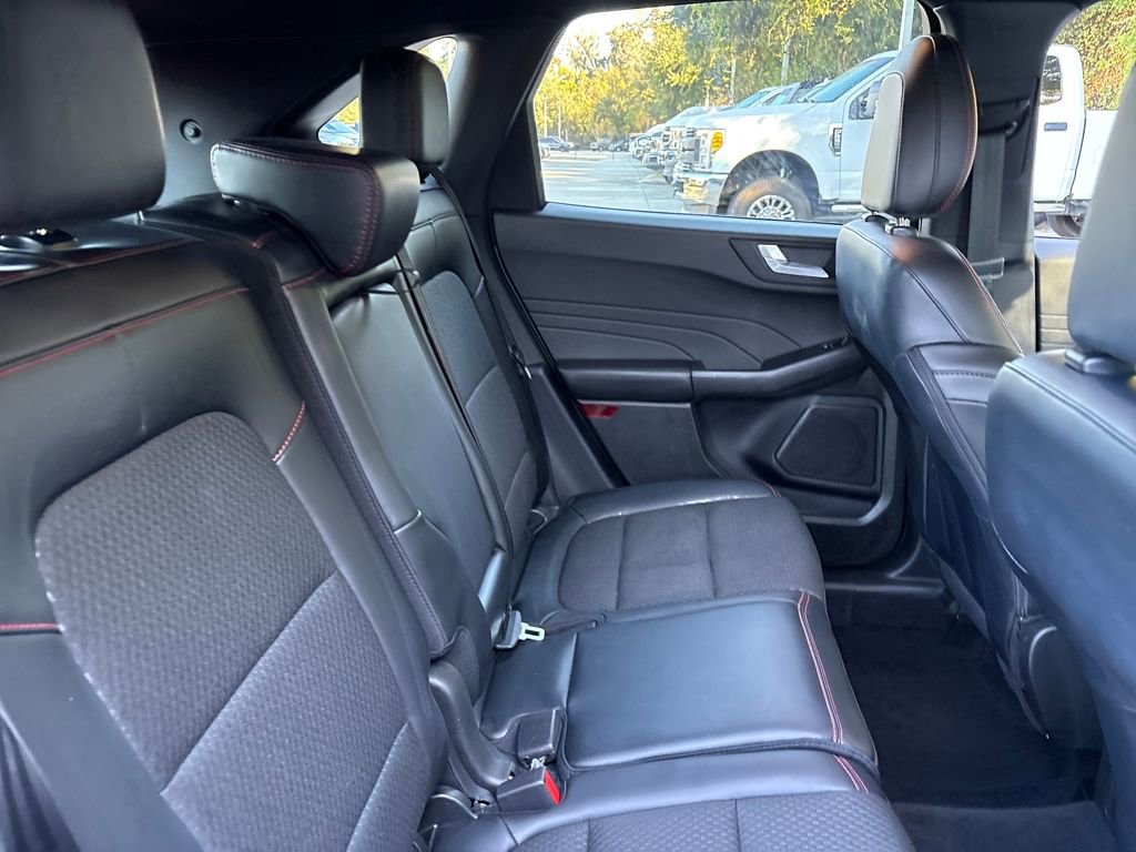 Certified 2023 Ford Escape ST-Line Select w/ Tech Pack #2 image 29