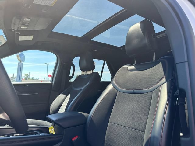 Certified 2025 Ford Explorer ST AWD/4WD image 10