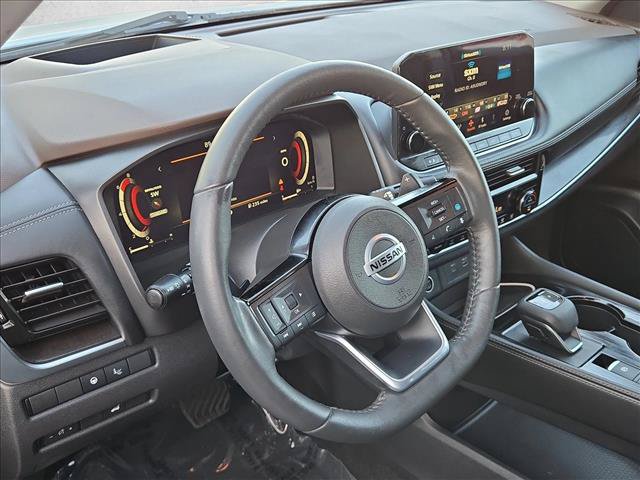 Used 2021 Nissan Rogue Platinum FWD image 10