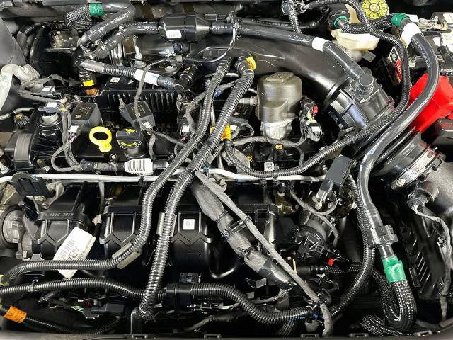 Certified 2022 Ford Maverick XLT FWD image 9