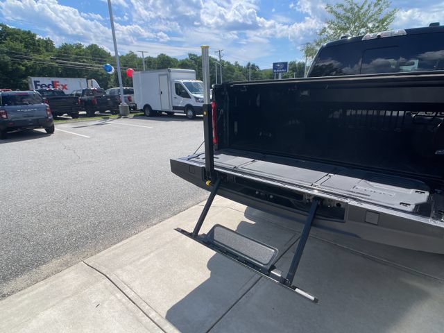 Certified 2023 Ford F150 Raptor w/ Raptor 37 Performance Package AWD/4WD image 45