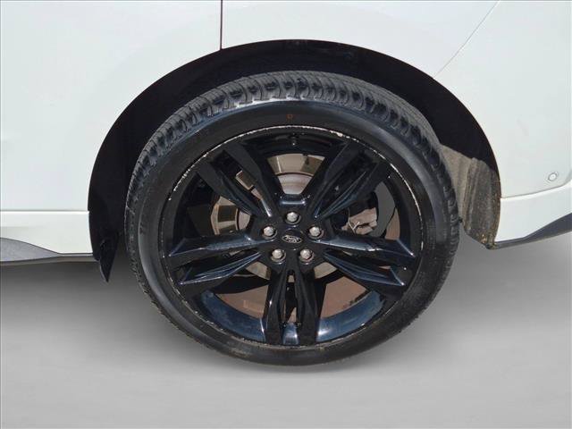 Certified 2020 Ford Edge ST w/ Equipment Group 401A AWD/4WD image 25