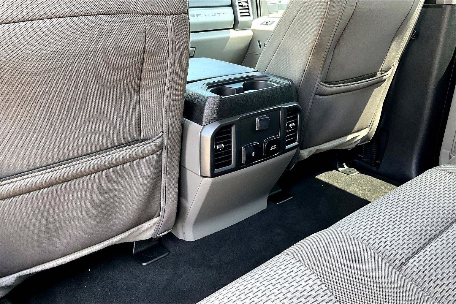 Certified 2020 Ford F250 XLT w/ XLT Premium Package AWD/4WD image 34