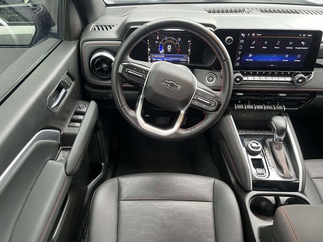 Used 2023 Chevrolet Colorado Z71 w/ Z71 Convenience Package 2 image 13