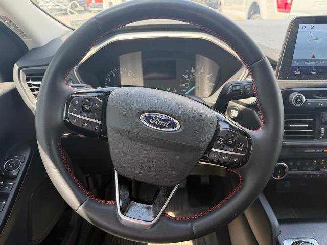 Certified 2022 Ford Escape SEL w/ SEL Stealth AWD Package image 15