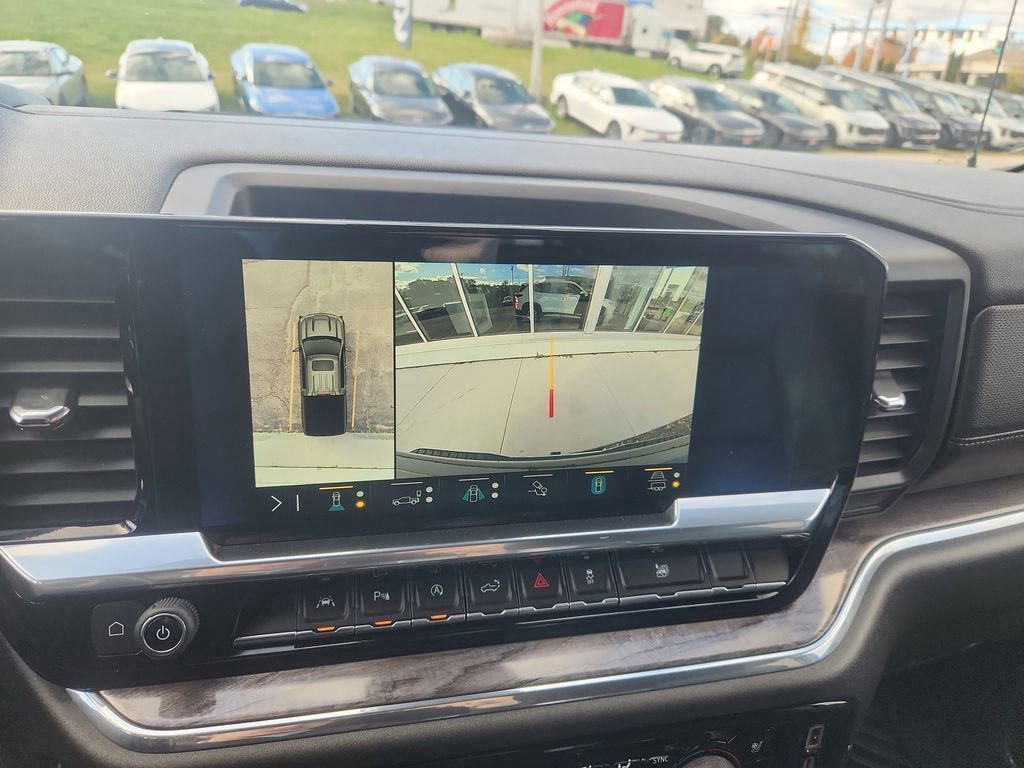 Used 2023 Chevrolet Silverado 1500 LTZ image 17