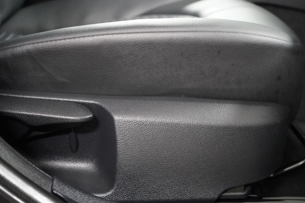 Used 2024 Toyota Camry SE FWD image 23