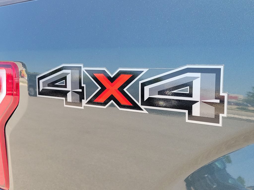 Certified 2018 Ford F150 XLT w/ Equipment Group 302A Luxury AWD/4WD image 7