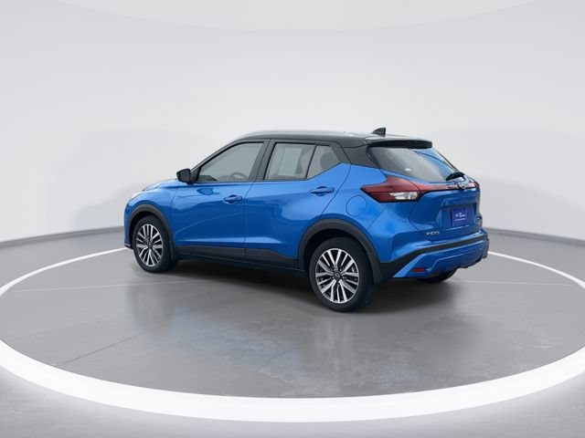 Used 2023 Nissan Kicks SV FWD image 5