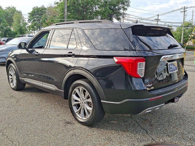 Certified 2024 Ford Explorer XLT w/ Equipment Group 202A AWD/4WD image 20