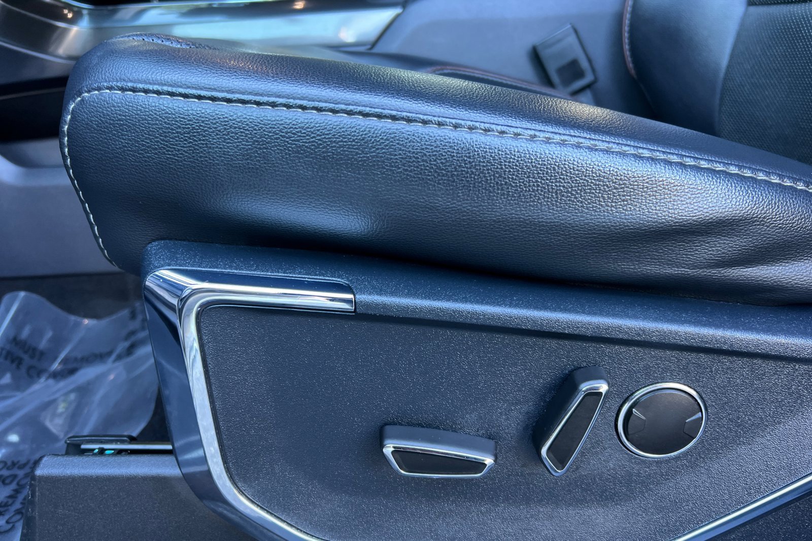 Certified 2021 Ford F150 Lariat w/ Equipment Group 502A High image 13