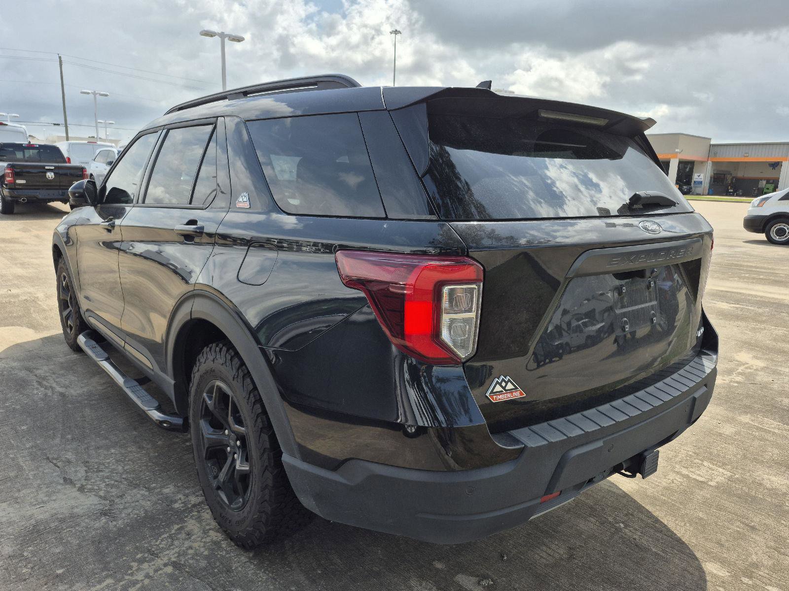 Certified 2022 Ford Explorer Timberline w/ Timberline Technology Package AWD/4WD image 2