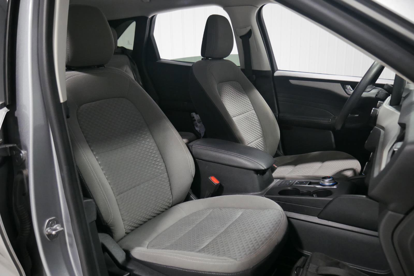 Certified 2021 Ford Escape SE image 11