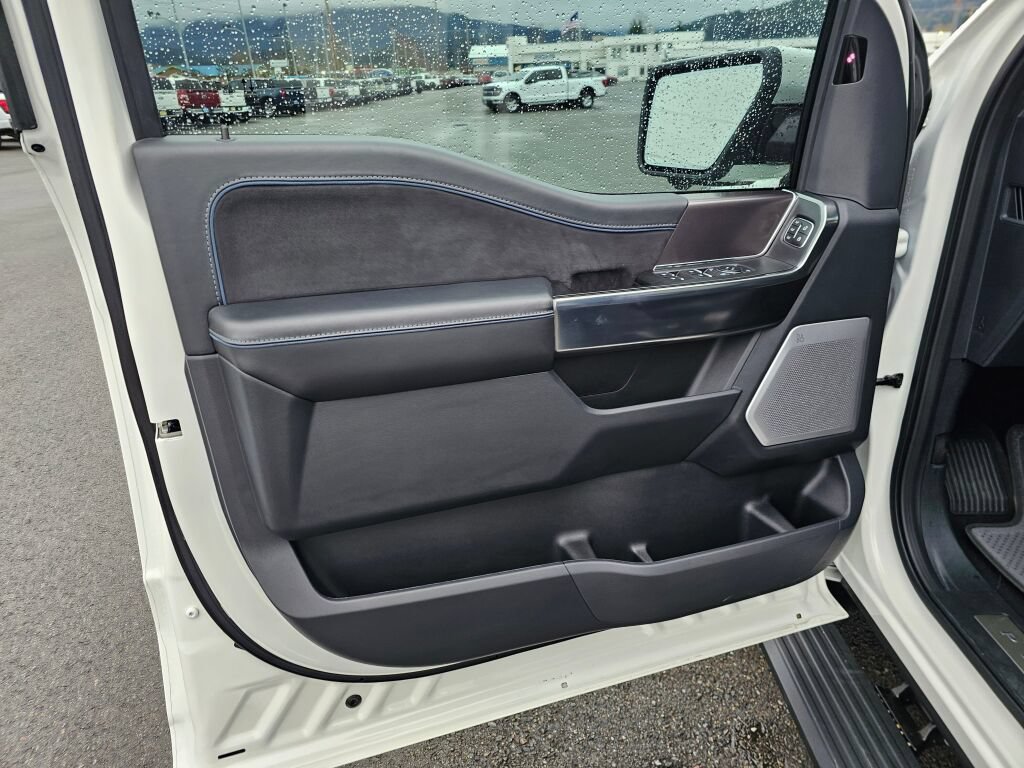 Certified 2025 Ford F150 Platinum w/ FX4 Off-Road Package AWD/4WD image 15