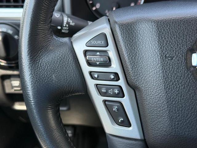 Used 2021 Nissan Titan SV w/ SV Convenience Package AWD/4WD image 13
