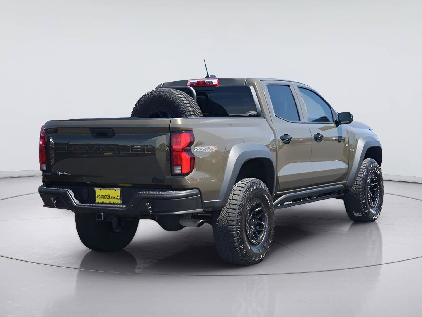 Used 2025 Chevrolet Colorado ZR2 w/ ZR2 Bison Edition AWD/4WD image 6