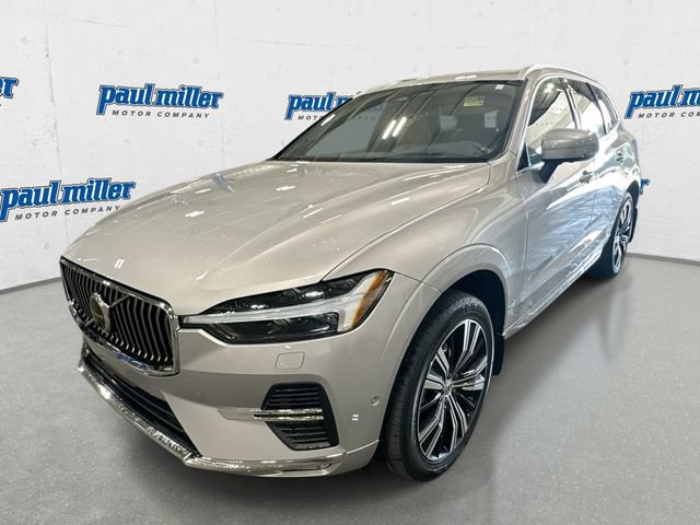 Used 2022 Volvo XC60 B5 Inscription AWD/4WD image 1