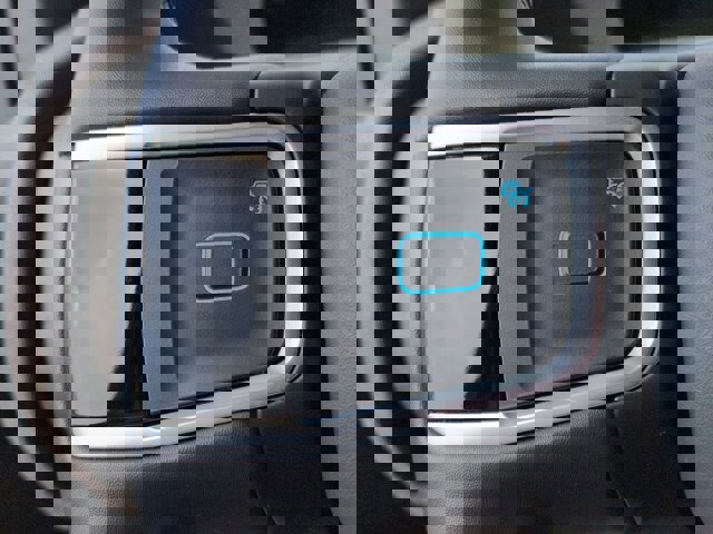 Certified 2025 Ford Expedition Active image 16