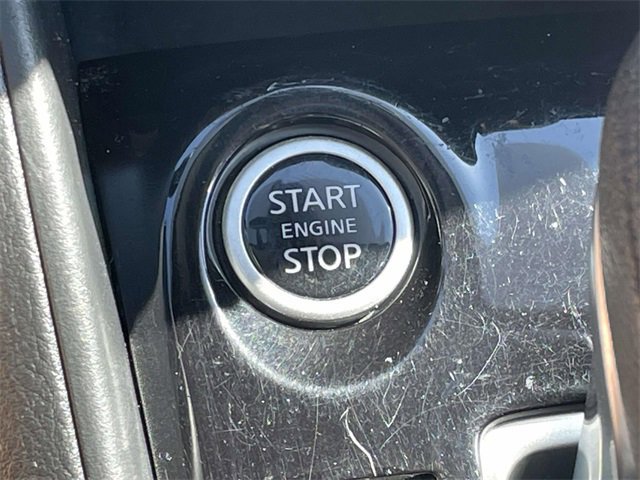 Used 2021 Nissan Kicks S image 19