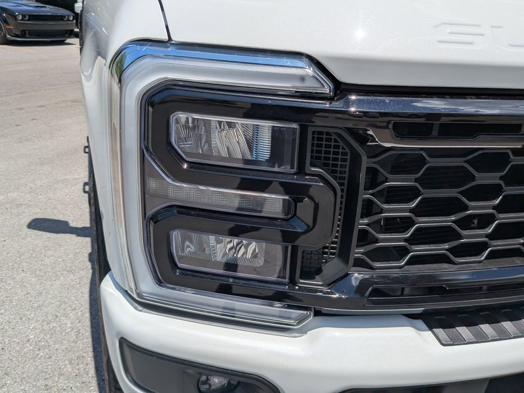 Certified 2026 Ford F250 Lariat w/ Black Appearance Package AWD/4WD image 9