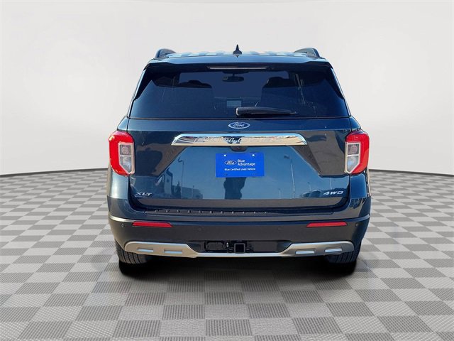 Certified 2023 Ford Explorer XLT w/ Equipment Group 202A image 4