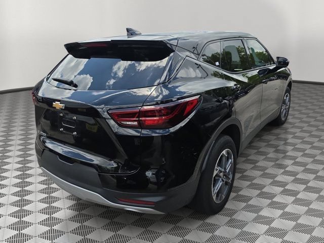 Used 2024 Chevrolet Blazer LT FWD image 6