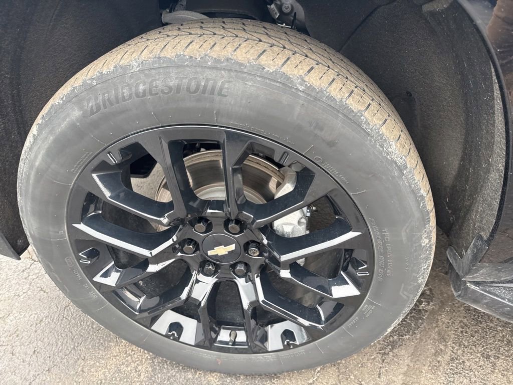 Used 2022 Chevrolet Tahoe RST w/ Luxury Package image 37