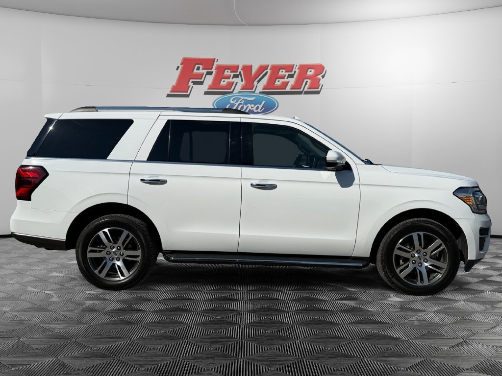 Certified 2022 Ford Expedition Limited AWD/4WD image 6