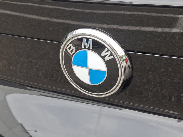Used 2023 BMW X6 xDrive40i w/ M Sport Package AWD/4WD image 16