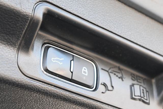 Certified 2022 Ford Explorer ST w/ Equipment Group 401A image 14