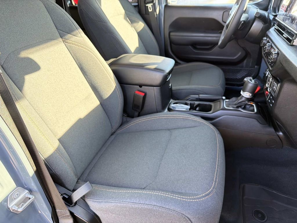Used 2025 Jeep Wrangler Unlimited Sport S 4xe image 26