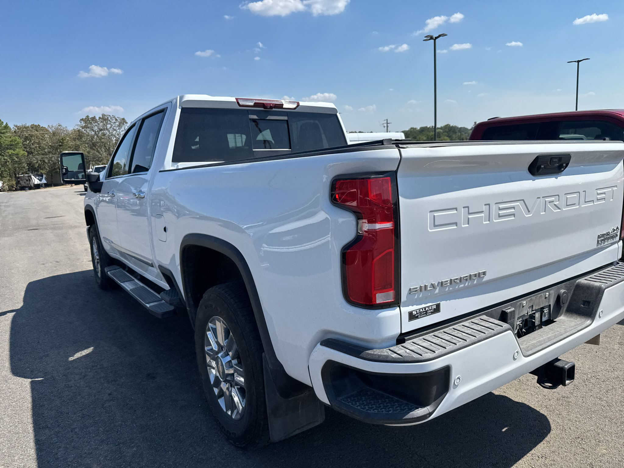 Used 2026 Chevrolet Silverado 2500 High Country w/ Technology Package AWD/4WD image 7